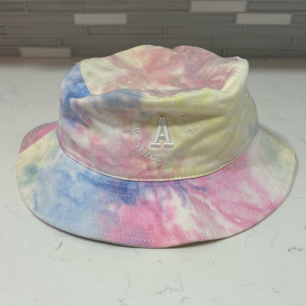 Aeropostale Pastel Tie-Dye Bucket Hat